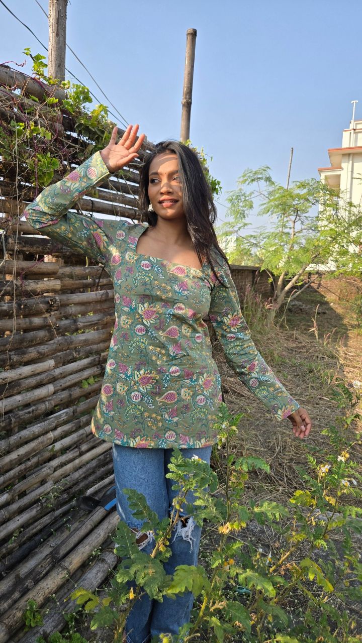 Square Deep Neck Kurti